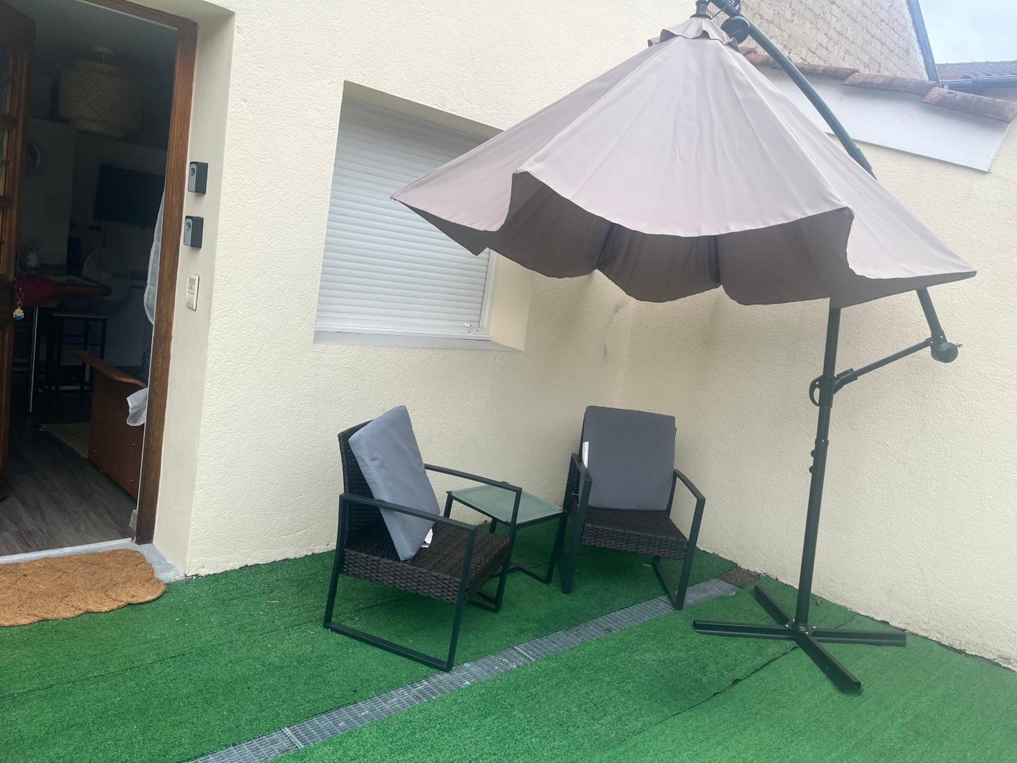Le Petit Prince , Jolie Maisonnette Terrasse Netflix Parking Prive Jeux De Societe Bourg-en-Bresse Esterno foto
